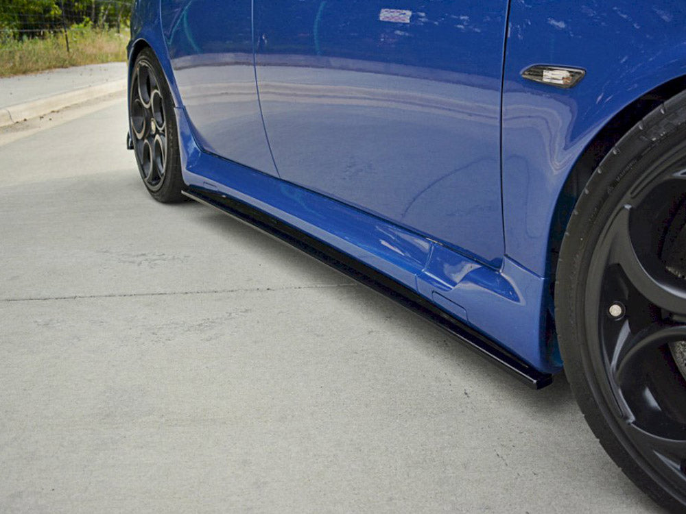 Side Skirts Splitters compatible with Alfa Romeo 156 GTA (2002-2005)