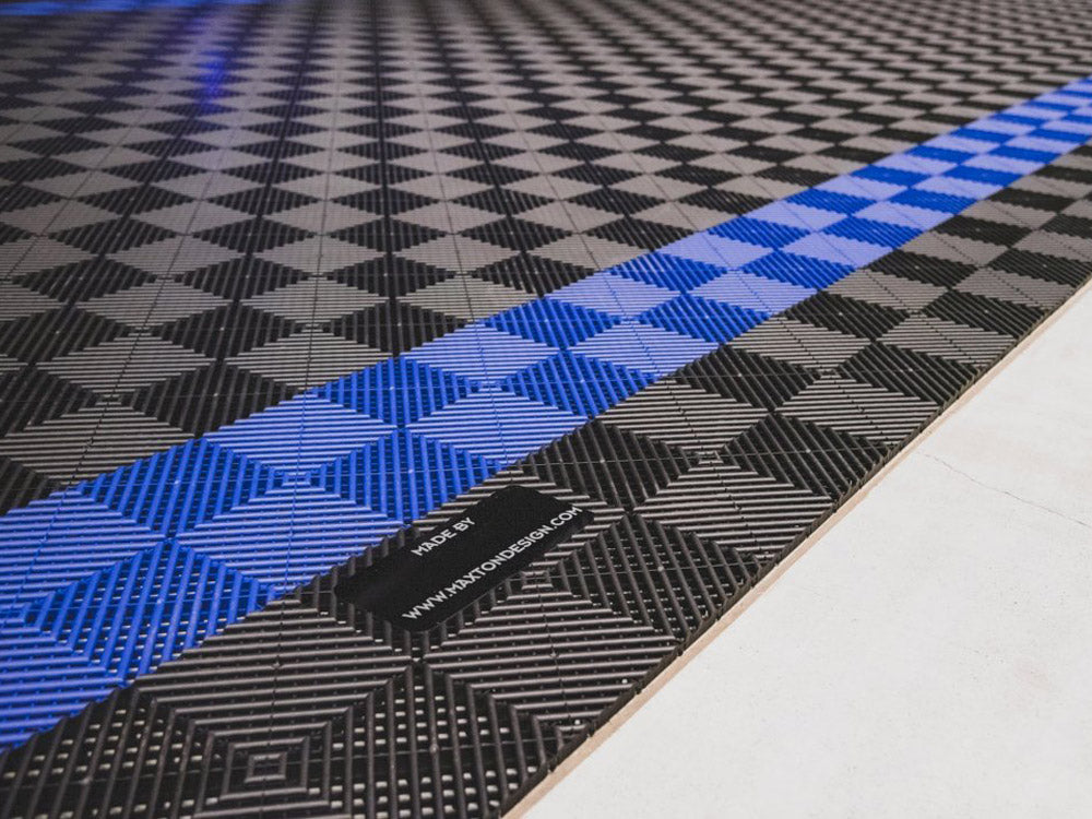 Modular Maxton Floor Edge Tile (Male Pegs)