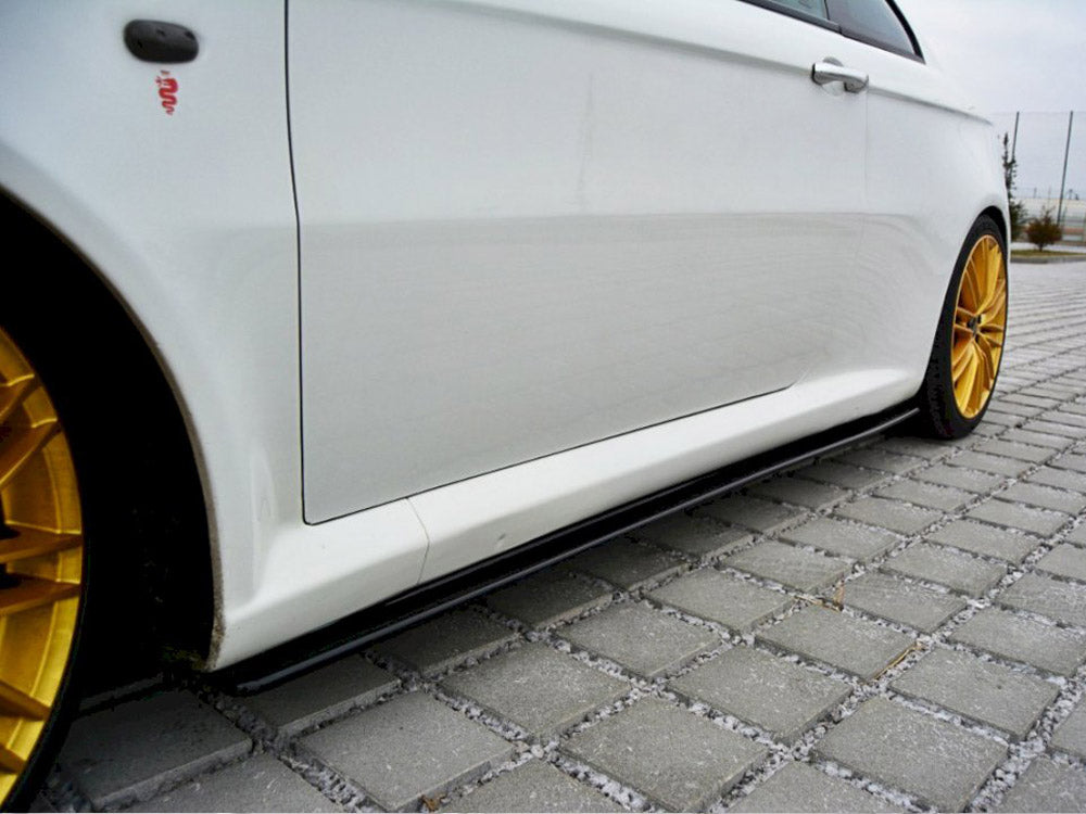 Side Skirts Diffusers compatible with Alfa Romeo GT (2004-2010)