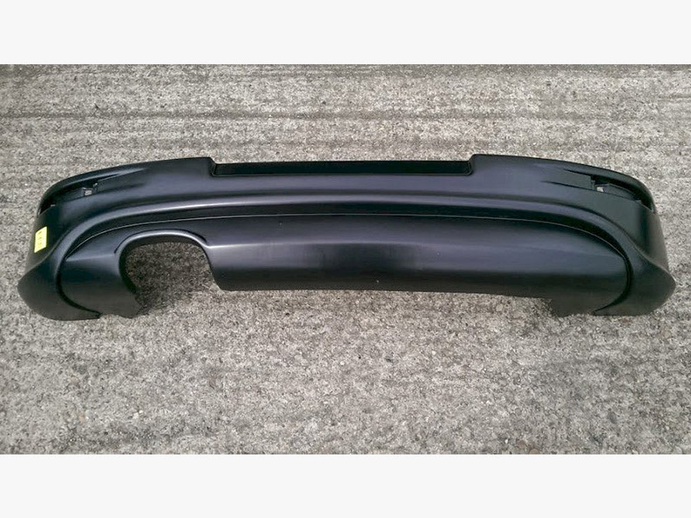 Rear Valance compatible with VW Golf Mk5 R32 (With 1 Exhaust Hole, For GTI Exhaust) (2003-2008)