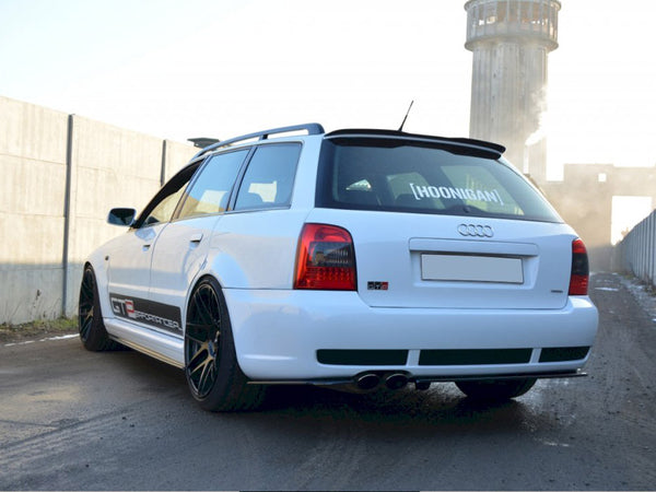 Rear Splitter Audi RS4 B5 (With A Vertical BAR)