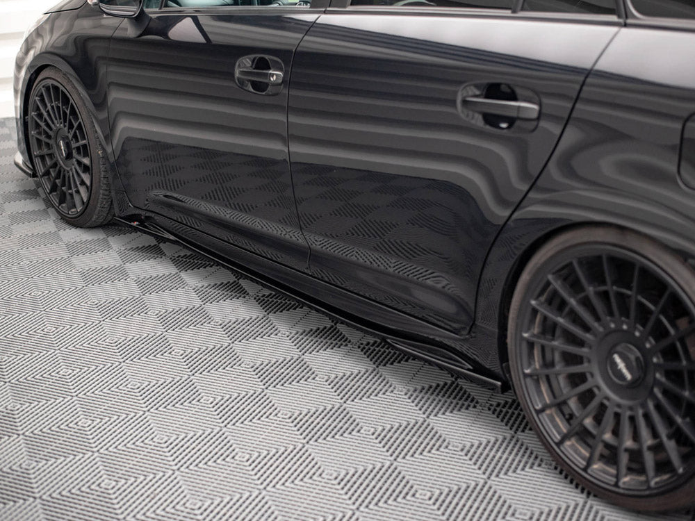 Side Skirts Diffusers Toyota Avensis MK3.5 (2015-2018)