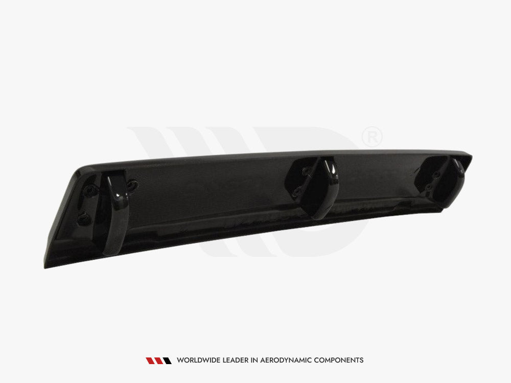MAXTON DESIGN Central Rear Splitter VW Golf MK7 R (With Vertical Bars) (2013-2016)