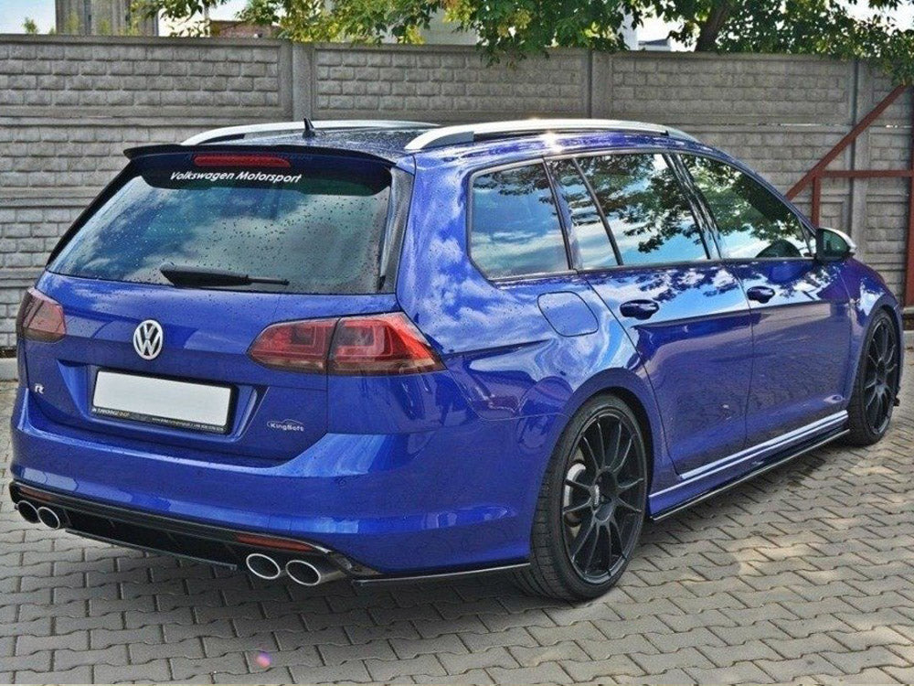 Central Rear Splitter compatible with VW Golf R Mk7 Estate - Carbon Look