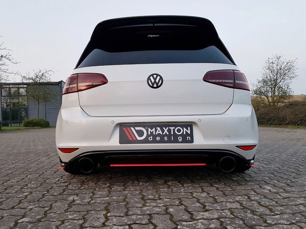 MAXTON DESIGN Central Rear Splitter VW Golf MK7 GTI Clubsport (2016-2017)