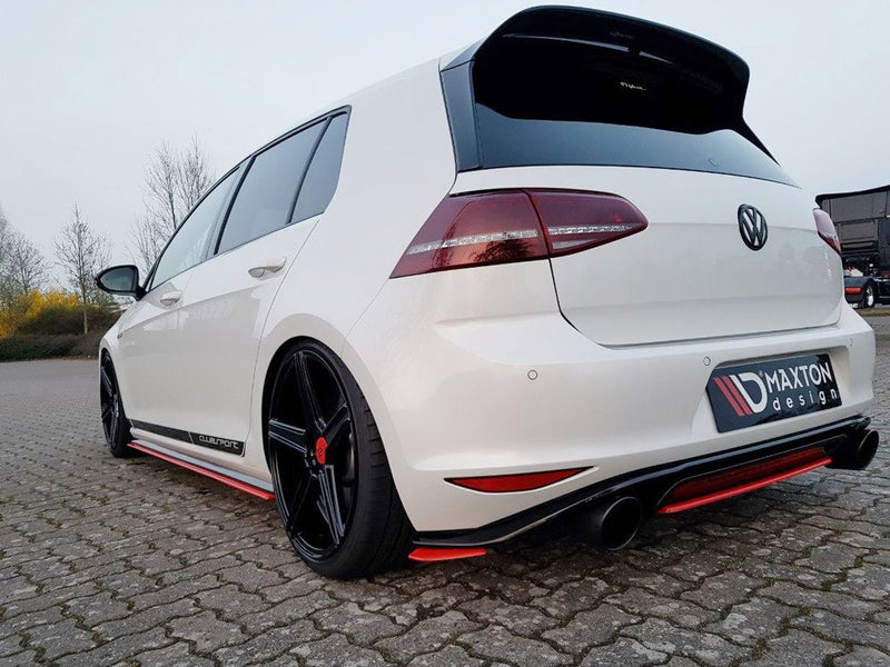 MAXTON DESIGN Central Rear Splitter VW Golf MK7 GTI Clubsport (2016-2017)
