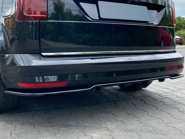 MAXTON DESIGN Central Rear Splitter (W/ Vertical Bars) Volkswagen Caddy MK4 (2015-2020)