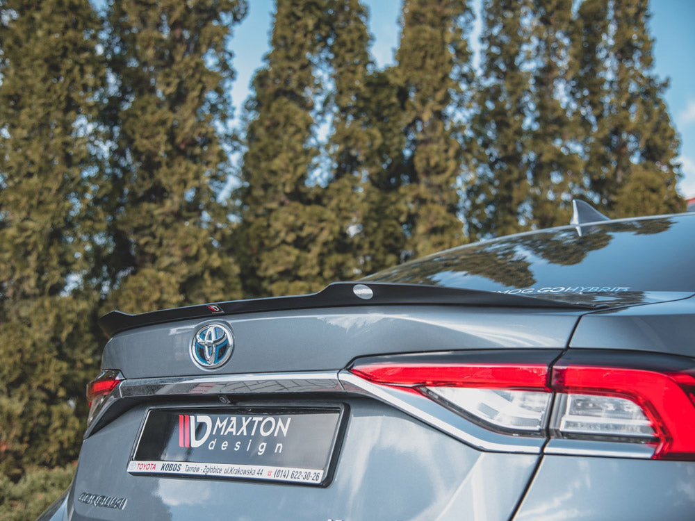 Spoiler CAP compatible with Toyota Corolla Mk12 Sedan - Carbon Look