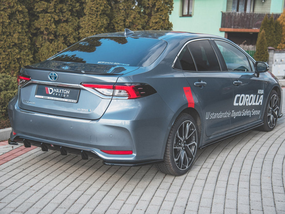 Side Skirts Diffusers compatible with Toyota Corolla Mk12 Sedan - Carbon Look