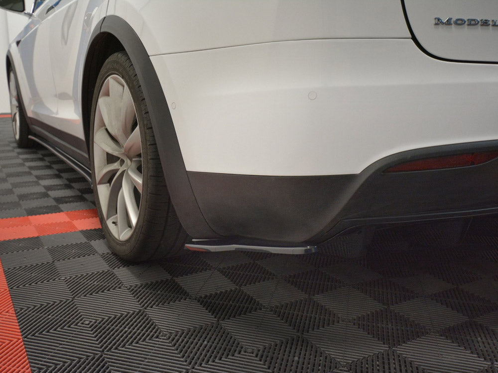 Rear Side Splitters V.2 compatible with Tesla Model X (2015-)
