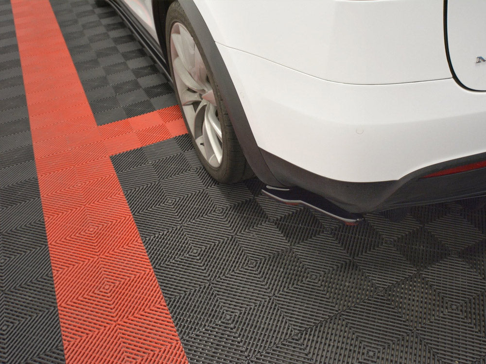 Rear Side Splitters V.2 compatible with Tesla Model X (2015-)