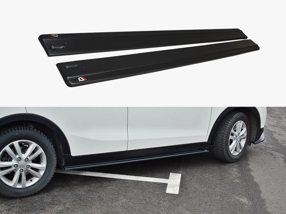 Side Skirts Splitters compatible with SsangYong Tivoli (2015-2019) - Carbon Look