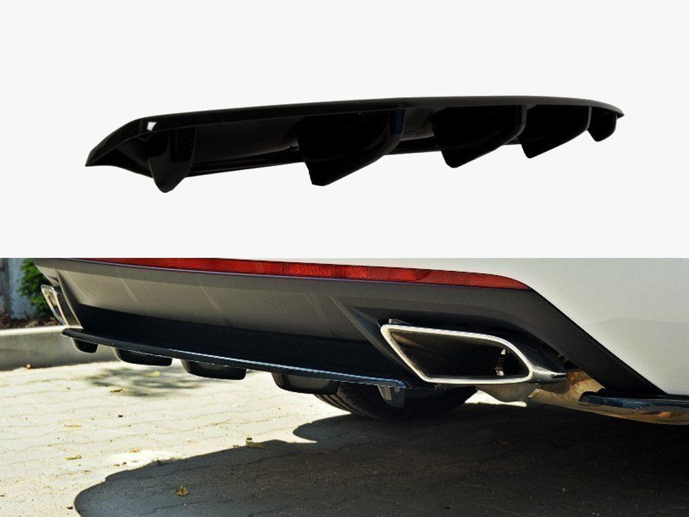 Central Rear Splitter compatible with Skoda Octavia vRS Mk3/ Mk3.5 Hatchback/ Estate