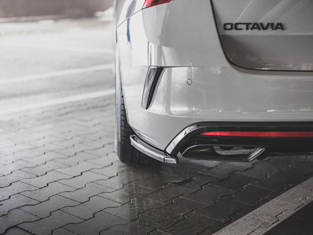 Rear Side Splitters V.1 compatible with Skoda Octavia RS Mk4