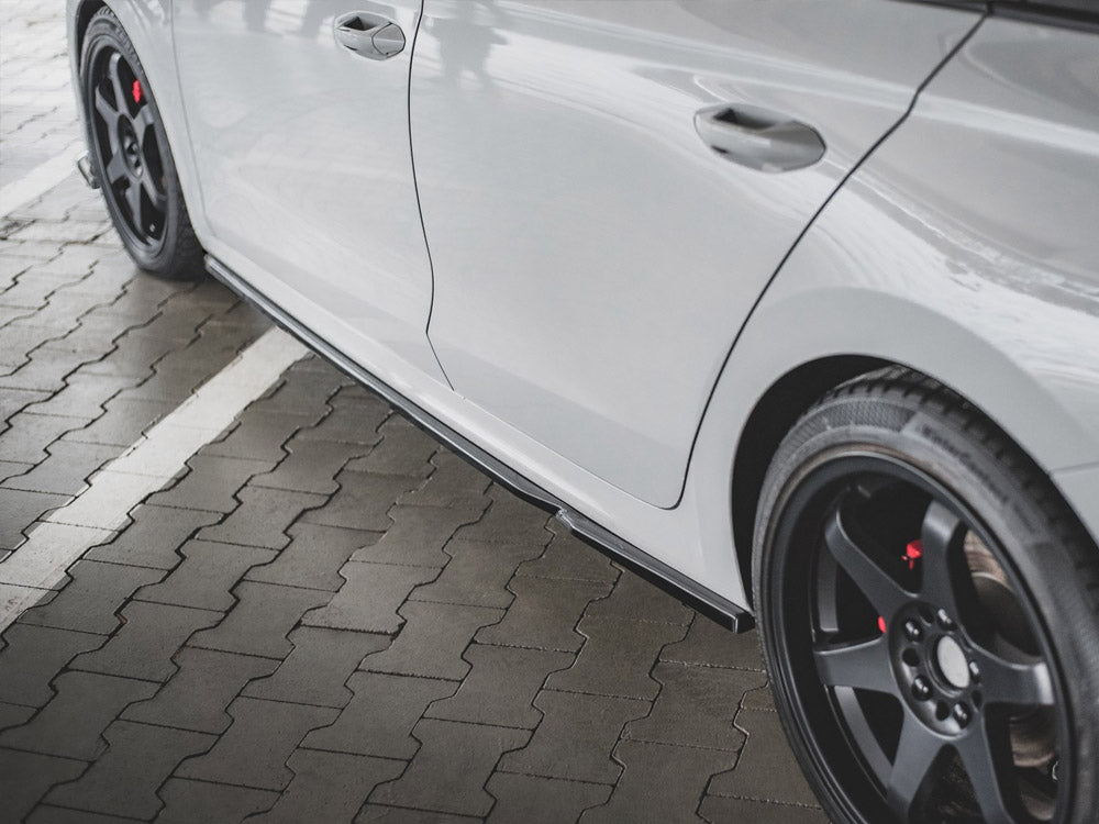 Side Skirts Diffusers V1 Skoda Octavia RS MK4 (2020-)
