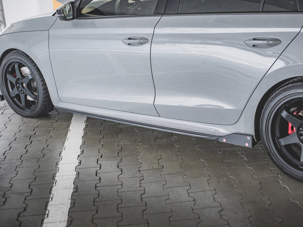 Side Skirt Diffusers V.2 + Flaps compatible with Skoda Octavia RS Liftback / Estate Mk4