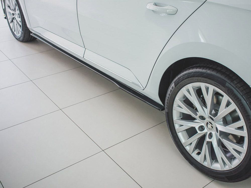 Side Skirts Diffusers Skoda Superb Mk3 FL (2019-)