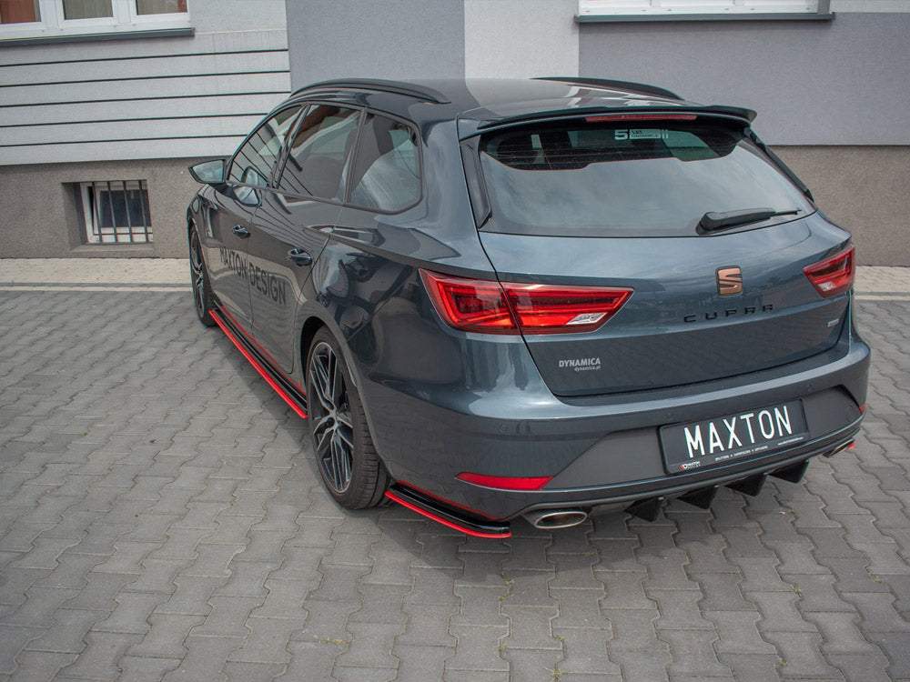 Rear Side Splitters V.4 compatible with SEAT Leon Cupra Mk3 FL Sportstourer