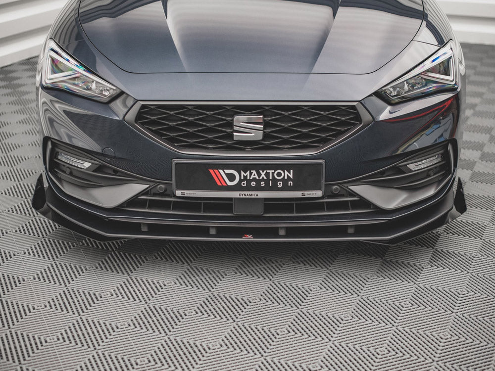 Street PRO Front Splitter + Flaps compatible with SEAT Leon FR Mk4