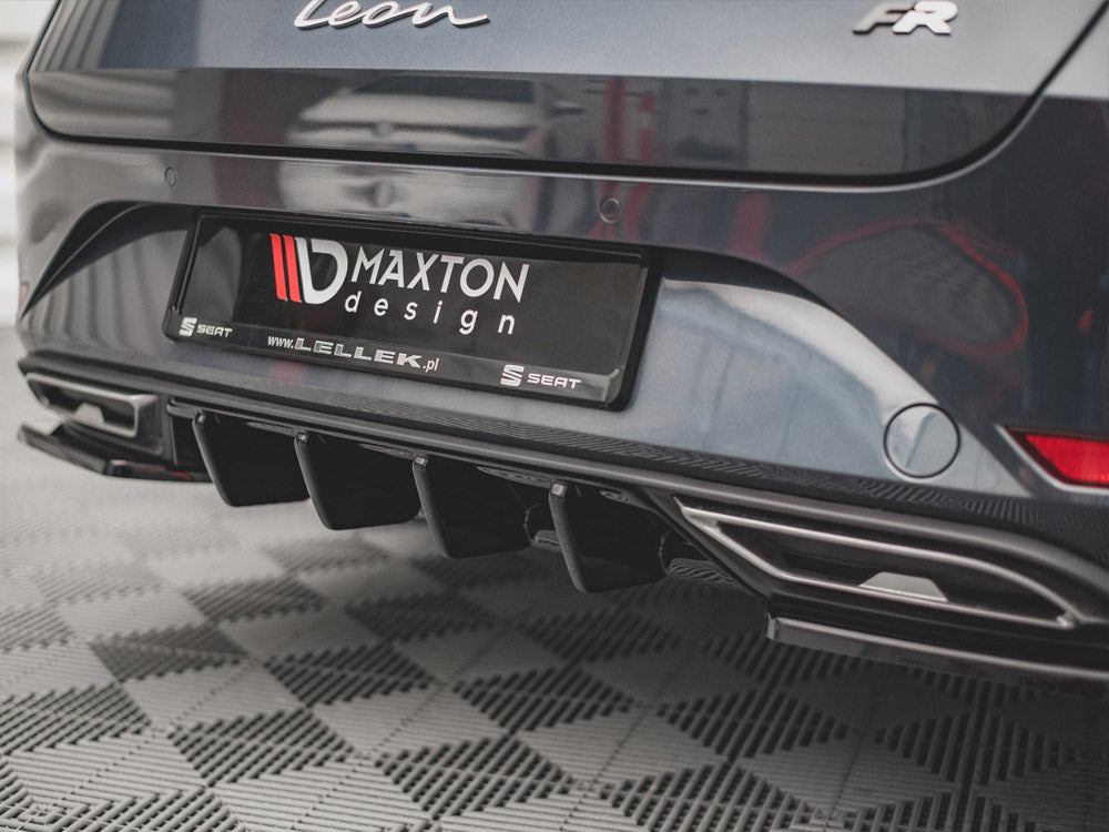 Rear Valance V.1 compatible with SEAT Leon FR ST Mk4