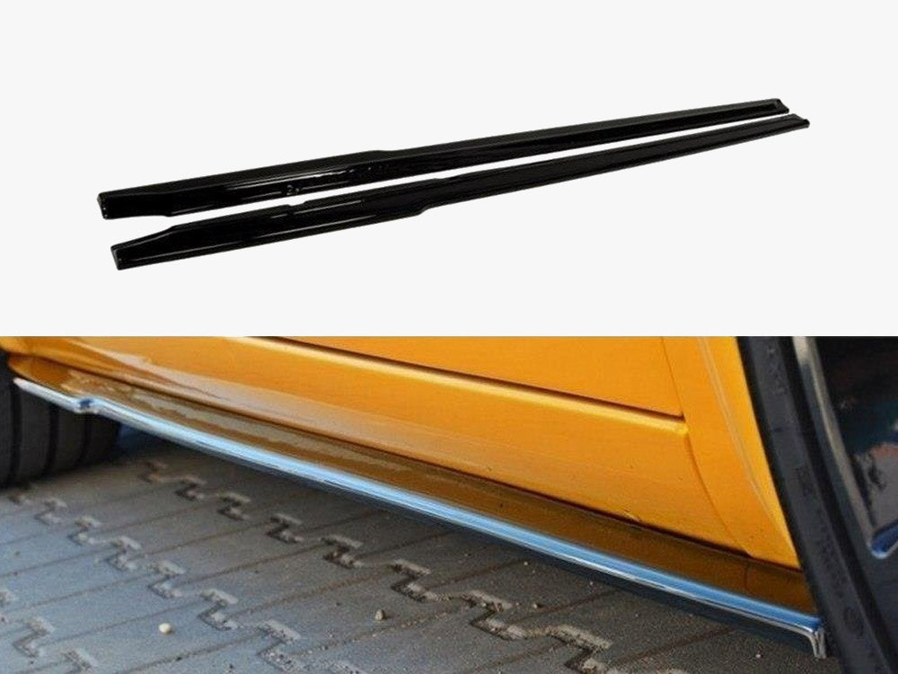 Side Skirts Diffusers compatible with Renault Megane II RS