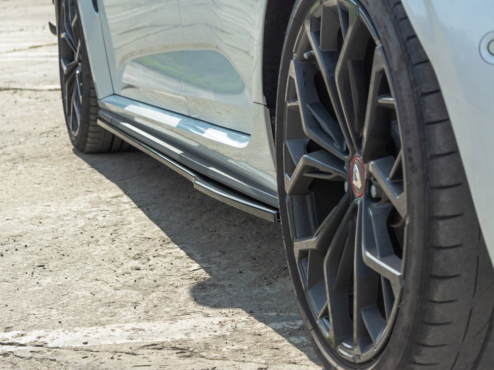 Side Skirts Diffusers compatible with Renault Megane Mk4 RS (2018-2020)