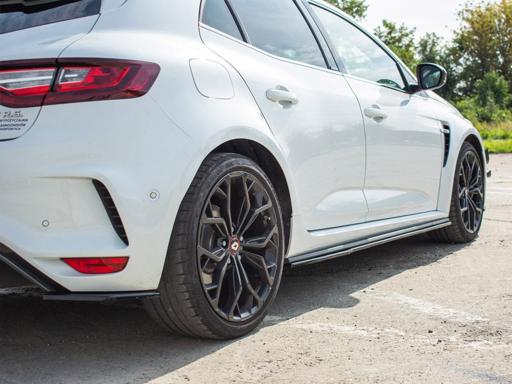 Side Skirts Diffusers compatible with Renault Megane Mk4 RS (2018-2020)