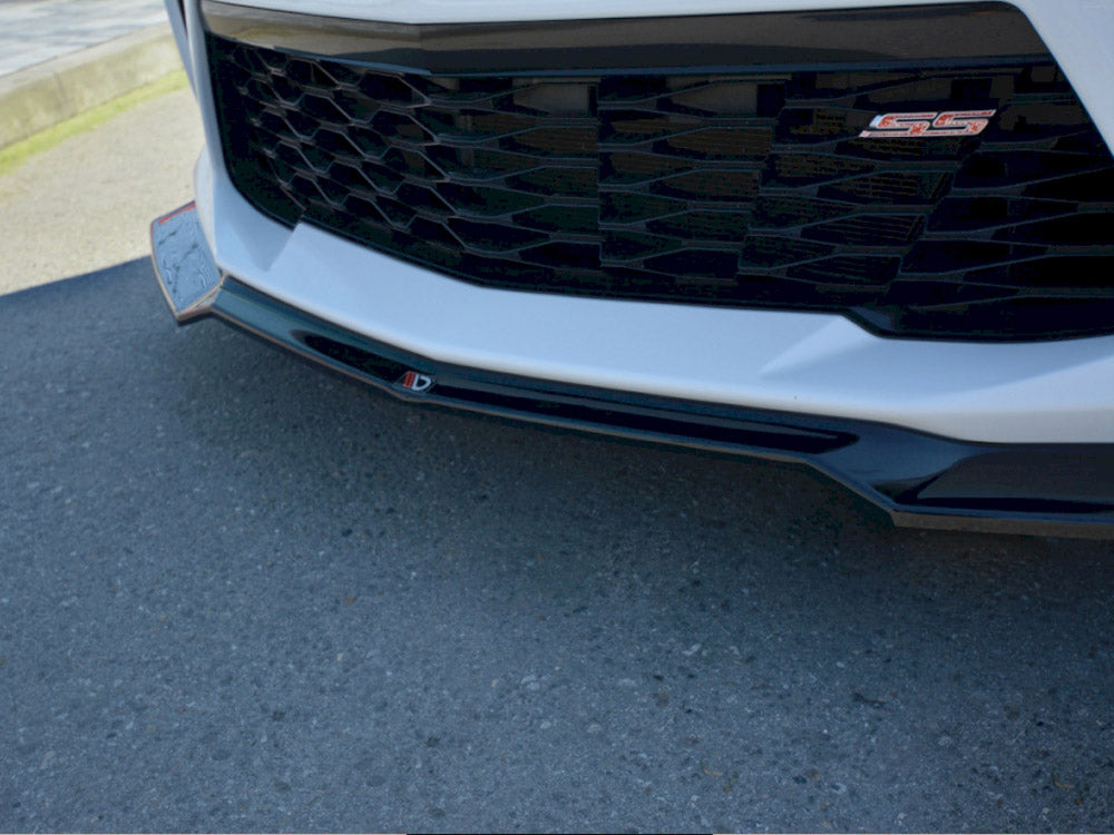 Front Splitter V.1 compatible with Chevrolet Camaro 6TH-GEN. Phase-i 2SS Coupe (2016-18) - Carbon Look