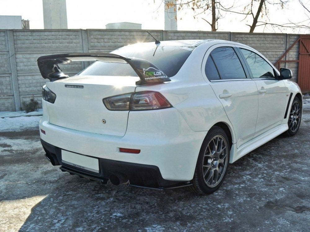 Central Rear Splitter compatible with Mitsubishi Lancer EVO X (W/vertical Bars) - Textured