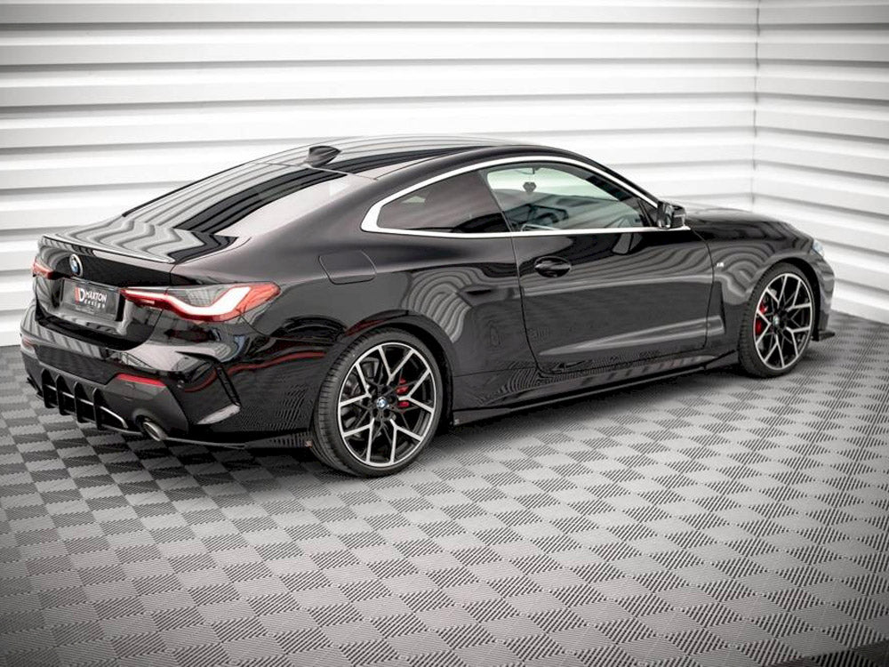 Side Flaps compatible with BMW 4 M-Pack / M440i G22 / G23 / G22 Facelift / G23 Facelift