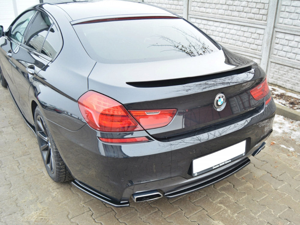 Central Rear Splitter (Vertical Bars) compatible with BMW 6 Gran Coupe M Sport - Textured