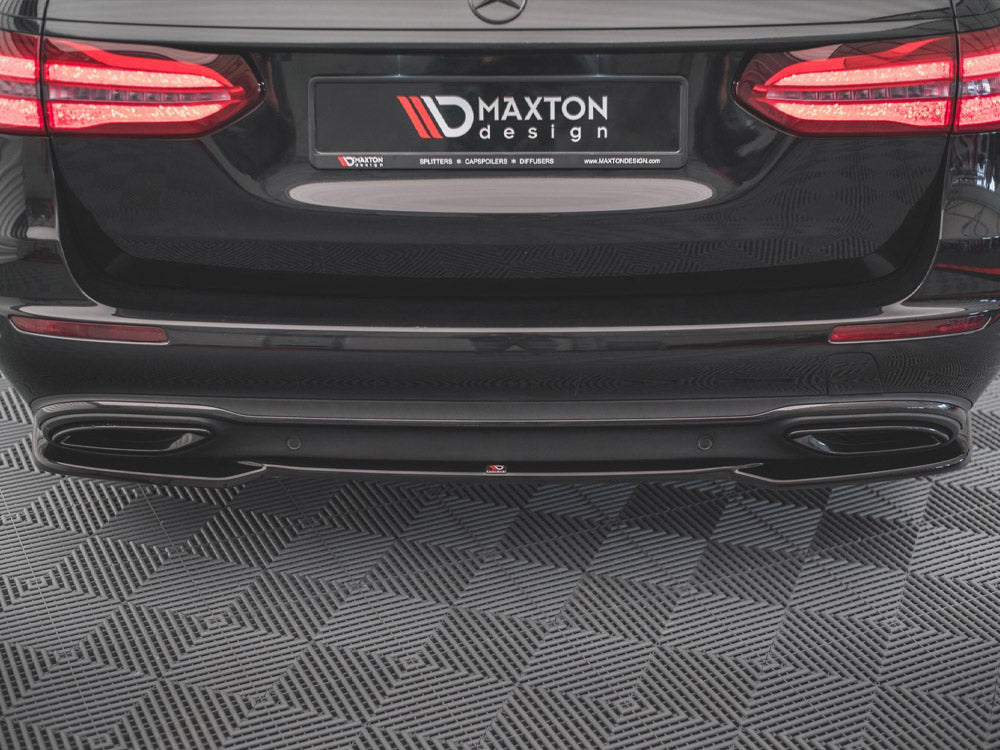 MAXTON DESIGN Central Rear Splitter Mercedes E W213