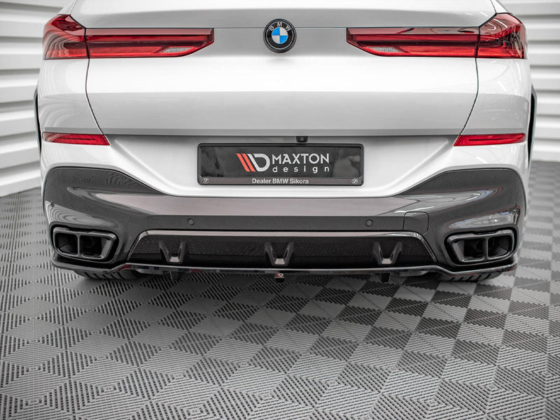 MAXTON DESIGN Central Rear Splitter (Vertical Bars) V.1 BMW X6 M-Pack G06