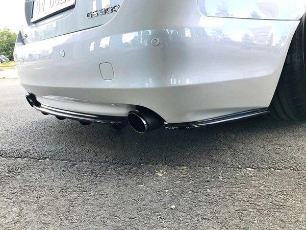 MAXTON DESIGN Central Rear Splitter (Vertical Bars) Lexus GS 300 Mk3 Facelift