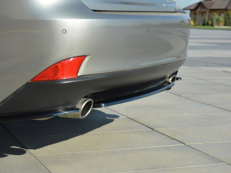 MAXTON DESIGN Central Rear Splitter Lexus IS Mk3 T