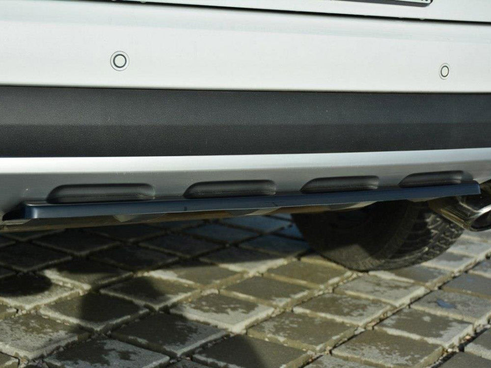 MAXTON DESIGN Central Rear Splitter KIA Sportage Mk4 GT Line