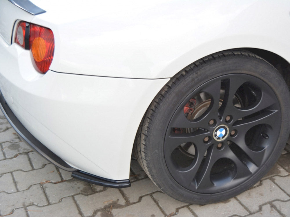 Rear Side Splitters compatible with BMW Z4 E85 / E86 (Preface) - Carbon Look
