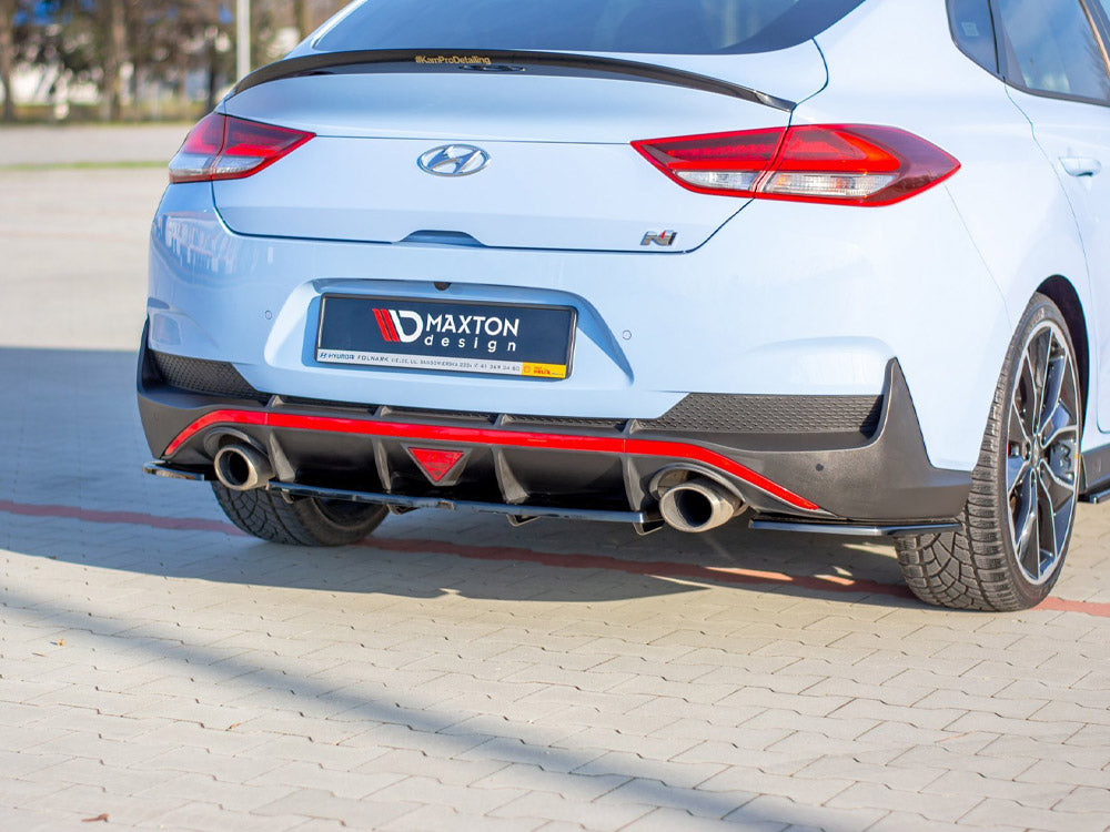 MAXTON DESIGN Central Rear Splitter (Vertical Bars) Hyundai I30 Mk3 N Fastback