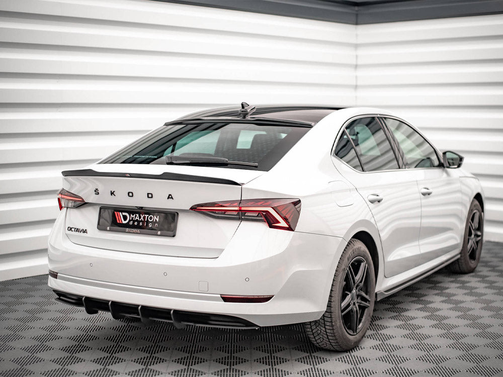 Spoiler CAP compatible with Skoda Octavia Liftback Mk4