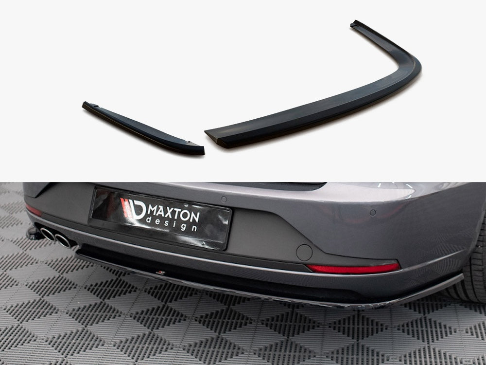Rear Side Splitters V.1 compatible with SEAT Leon FR Sportstourer Mk3