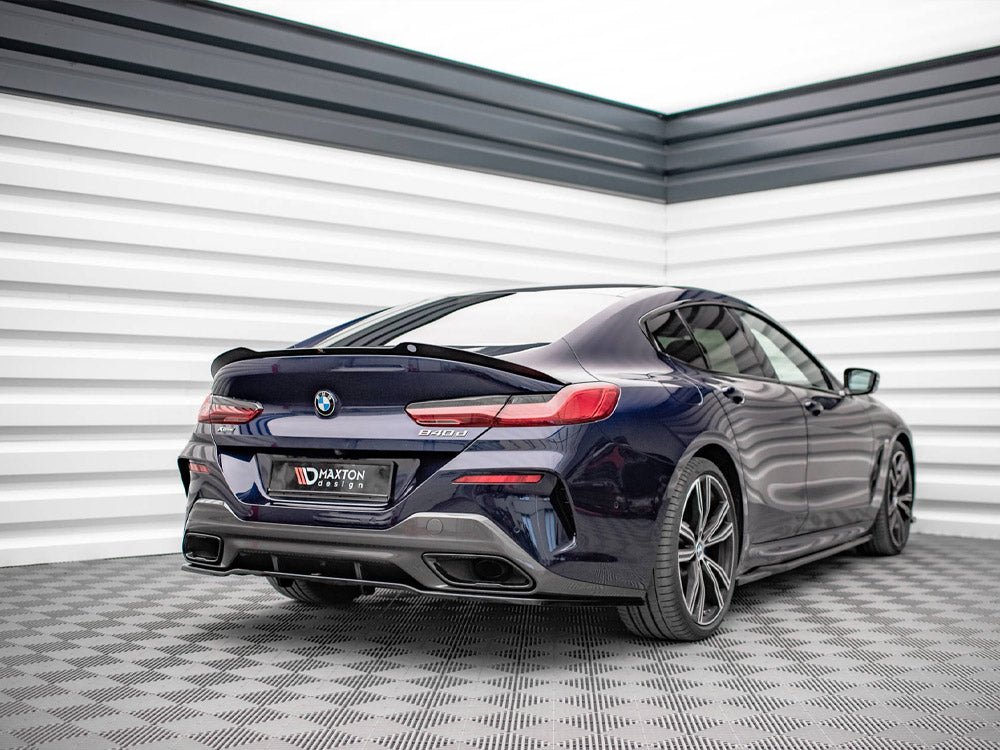 Central Rear Splitter (Vertical Bars) compatible with BMW 8 Gran Coupe M-Pack G16