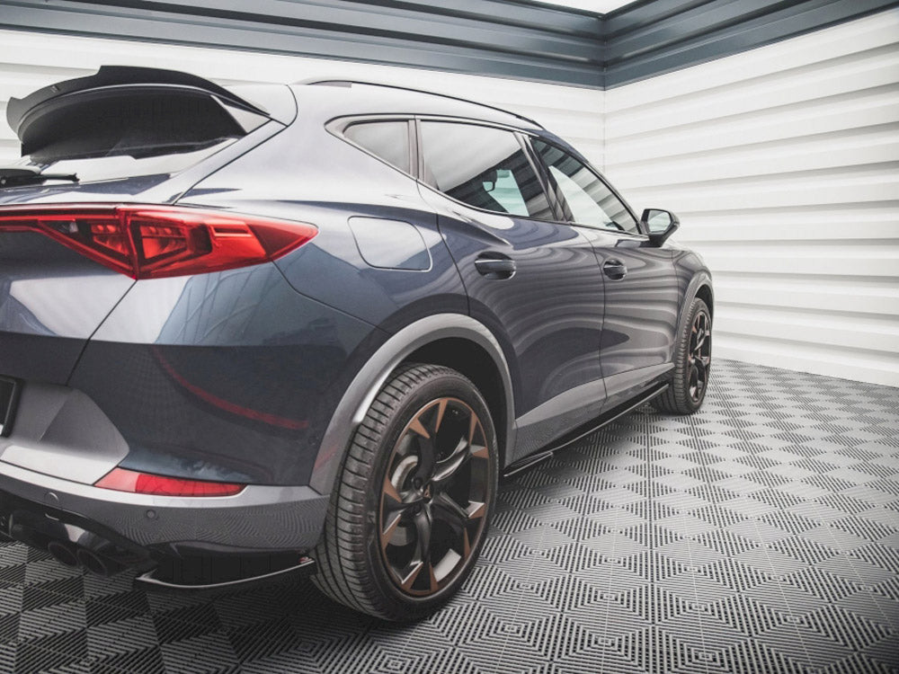 Side Skirts Diffusers V.1 compatible with CUPRA Formentor