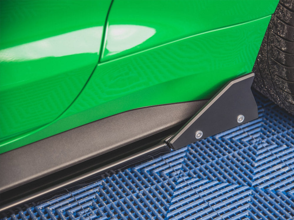 Side Skirts Diffusers + Flaps compatible with Ford Mustang GT Mk6 Facelift (2017-)