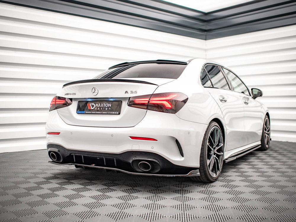 MAXTON DESIGN Central Rear Splitter V.2 (Vertical Bars) Mercedes A 35 AMG Sedan V177