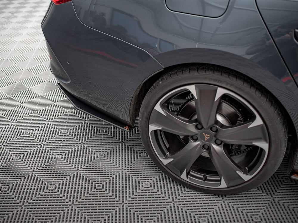 Street PRO Rear Side Splitters compatible with CUPRA Leon ST Mk1
