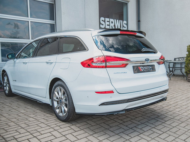 MAXTON DESIGN Central Rear Splitter Ford Mondeo Estate Platinum MK5 Facelift (2019-)