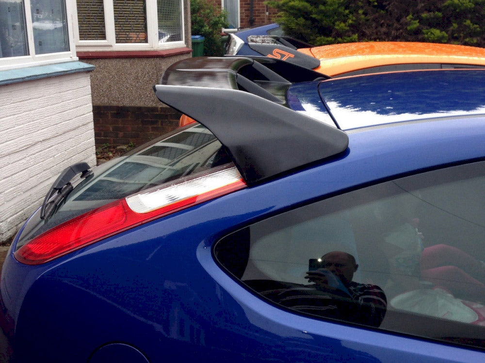 Roof Spoiler compatible with Ford Focus Mk2 (RS Look)