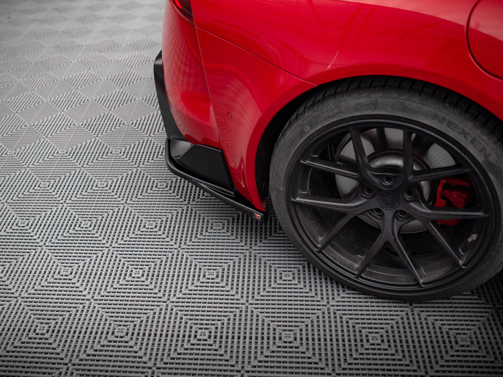 Rear Side Splitters V.3 compatible with Toyota Supra Mk5