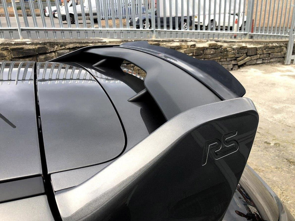 Spoiler CAP V.2 compatible with Ford Focus 3 RS