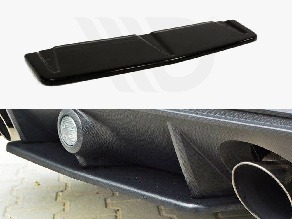 MAXTON DESIGN Central Rear Splitter Ford Focus 3 RS